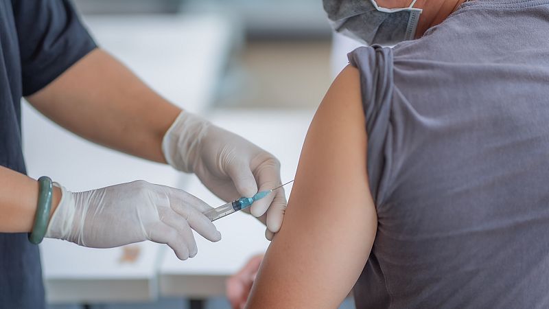 24 horas - ¿Cómo se repartirán las vacunas? ¿A quién llegarán primero? - Escuchar ahora