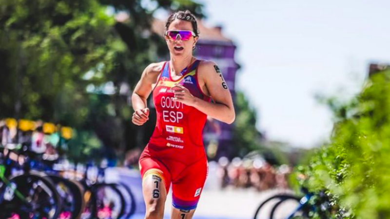  M�s altas, m�s r�pidas, m�s fuertes - Anna Godoy - 26/11/20 - Escuchar ahora