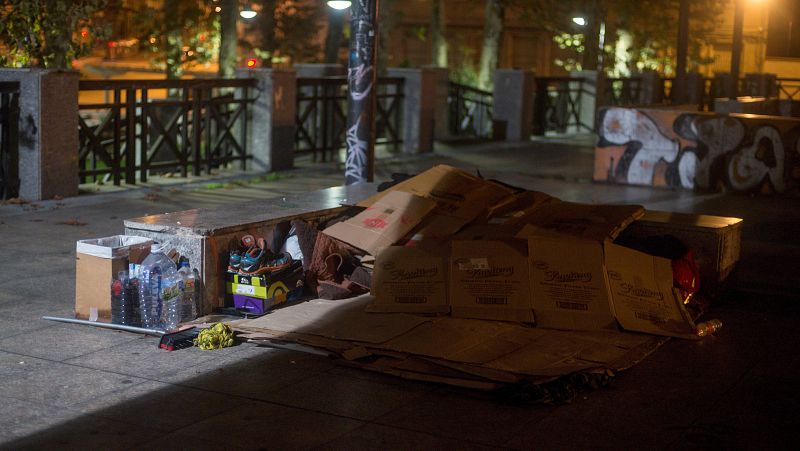  14 horas - Los sin techo en la pandemia: más horas en la calle y más desprotegidos - Escuchar ahora