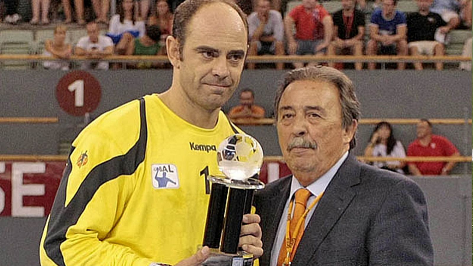 Tablero deprotivo - JJ Hombrados: "Juan de Dios es la historia del balonmano" - Escuchar ahora