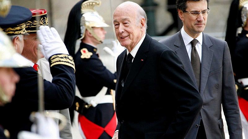Las mañanas de RNE con Íñigo Alfonso - Francia despide al expresidente Valéry Giscard d'Estaing - Escuchar ahora