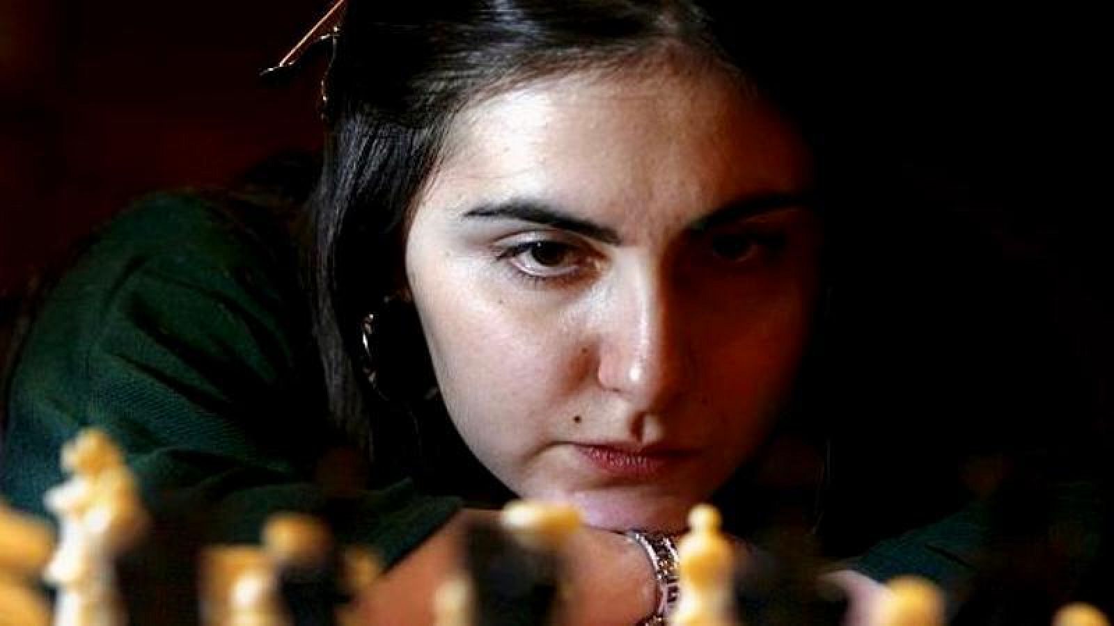  No es un día cualquiera - Jaque mate al ajedrez - Olga Viza - 'El podio' - 5/12/2020 - Escuchar ahora