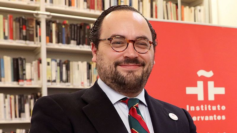  Las mañanas de RNE con Íñigo Alfonso - Ignacio Peyró reflexiona sobre los años que ejerció el periodismo en "Ya sentarás cabeza. Cuando fuimos periodistas" - Escuchar ahora