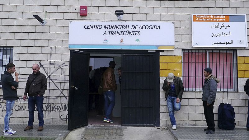 Las maanas de RNE con igo Alfonso - COAG pide a las instituciones que eviten que cientos de temporeros duerman en la calle en Jan durante la recogida de la aceituna - Escuchar ahora