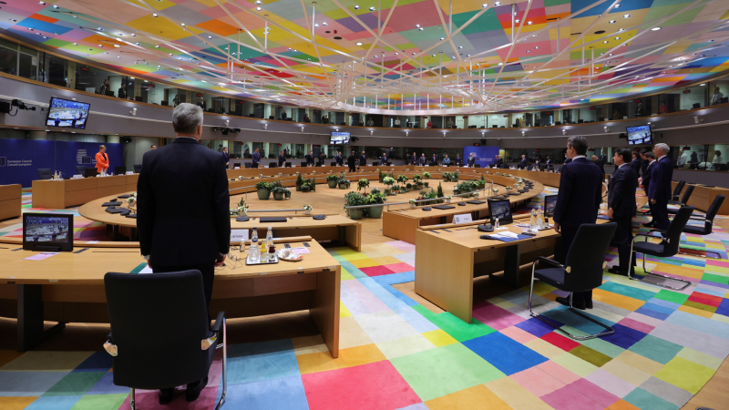 24 horas - Mesa del Mundo: Europa afronta la recuperación económica - Escuchar ahora