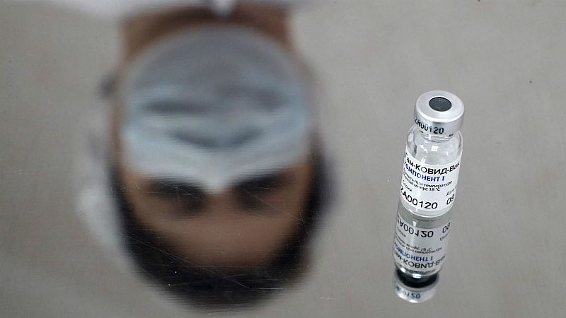  14 horas - AstraZeneca ensayará la combinación de su vacuna con la rusa Sputnik V - Escuchar ahora