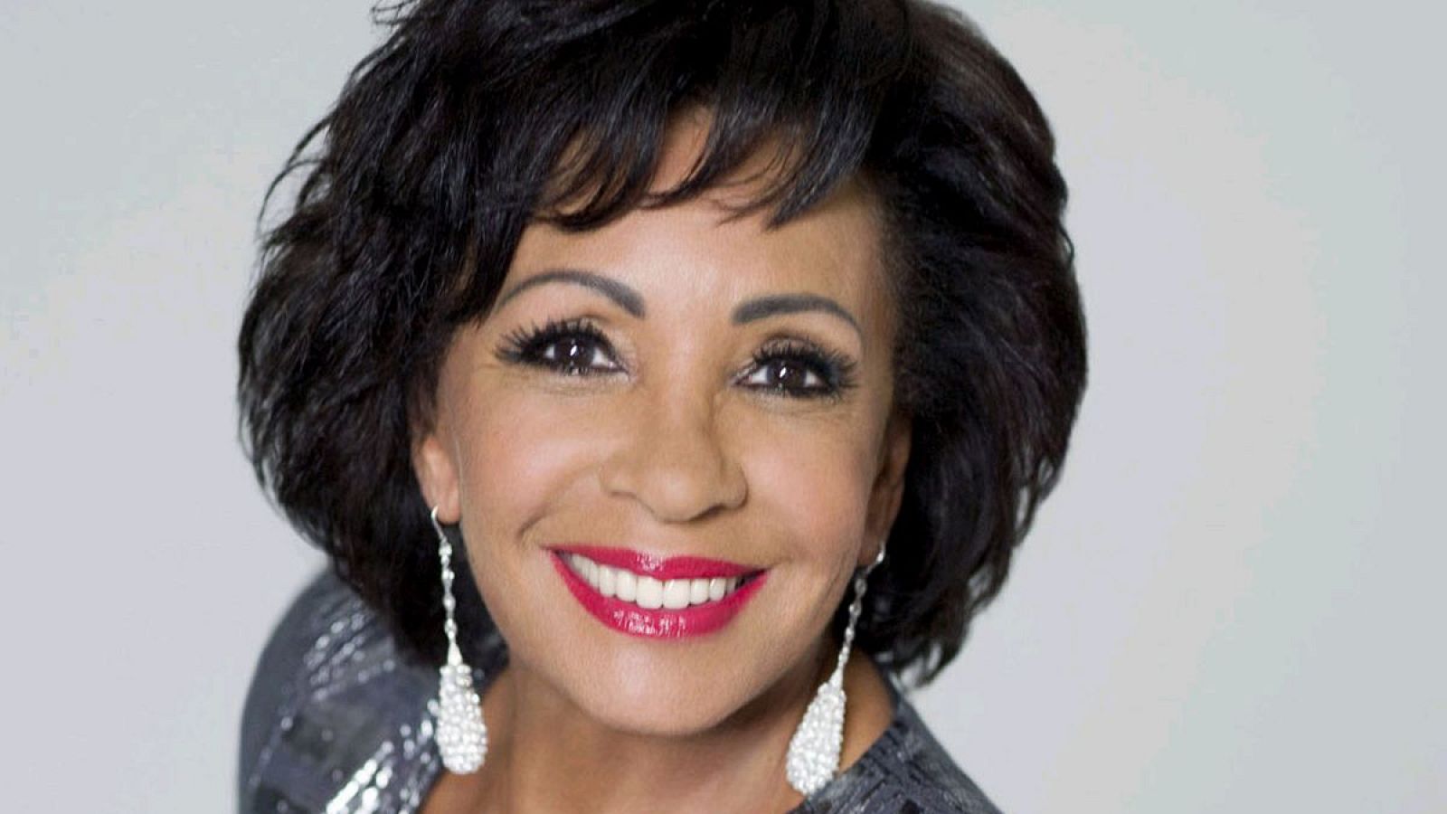  Píntalo de negro. El soul y sus historias - Shirley Bassey - 15/12/20 - Escuchar ahora