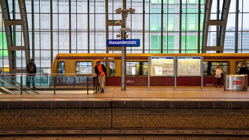  14 horas - Alemania endurece las medidas ante el aumento de los contagios - Escuchar ahora