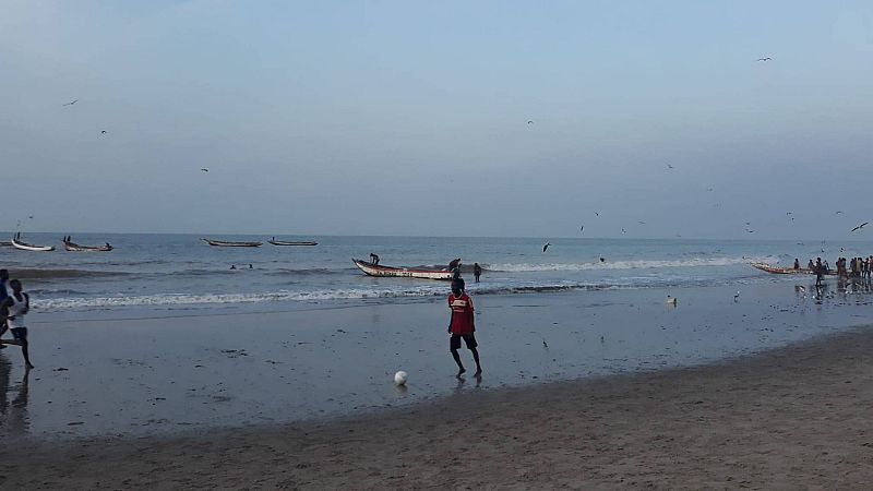  Las mañanas de RNE con Íñigo Alfonso - Gambia, un país que necesita ayuda - Escuchar ahora