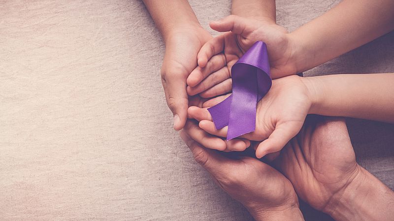 Boletines RNE - 2020 cierra con 45 mujeres asesinadas por Violencia de Género - Escuchar ahora