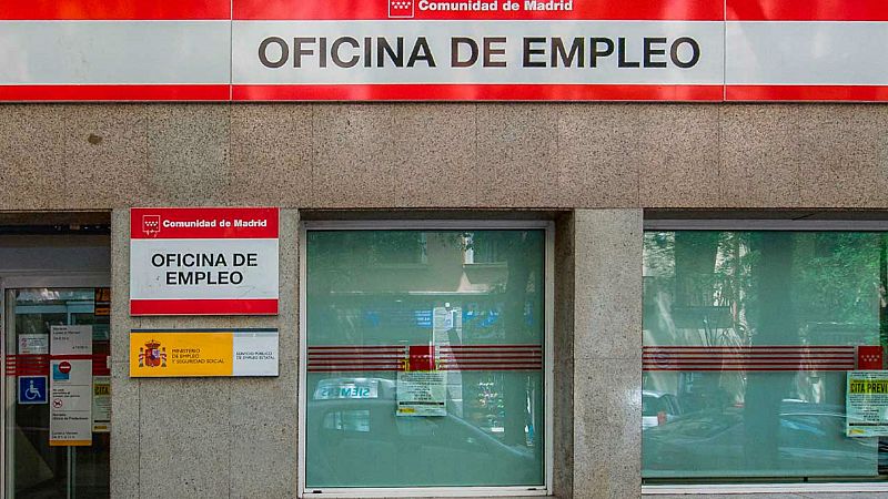 Boletines RNE - El 2020 cierra con más de 3.800.000 parados - Escuchar ahora