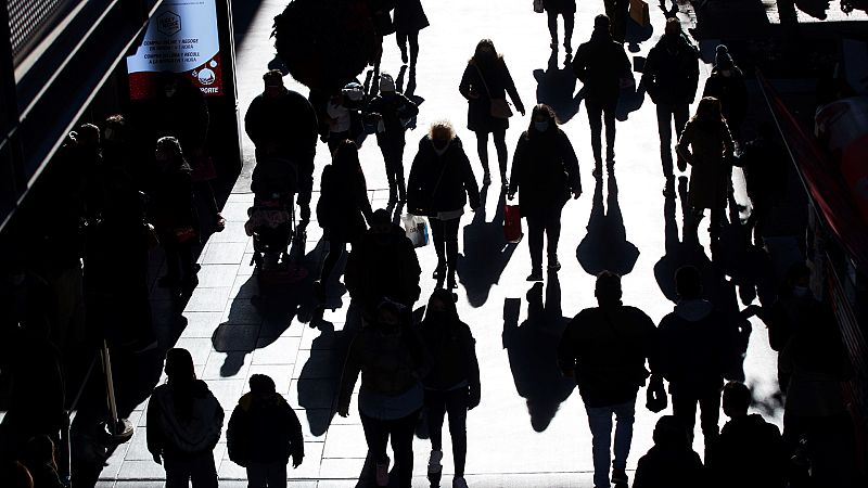 24 horas - España supera los 2 millones de contagios desde el inicio de la pandemia - Escuchar ahora