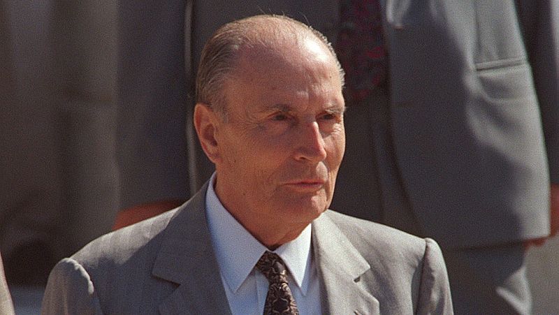 Las Mañanas de RNE - Francia homenajea a Mitterrand: 25 años de la muerte de su primer presidente socialista - Escuchar ahora