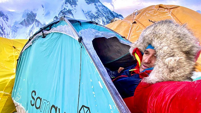 Boletines RNE - Fallece el alpinista Sergi Mingote a causa de un accidente en el K2 - Escuchar ahora