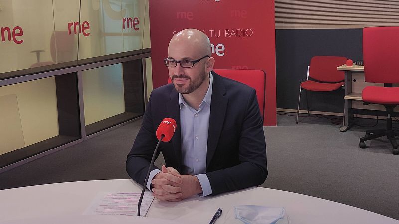 Las mañanas de RNE con Íñigo Alfonso - Nacho Álvarez: "Es posible gestionar la crisis reforzando los servicios esenciales" - Escuchar ahora