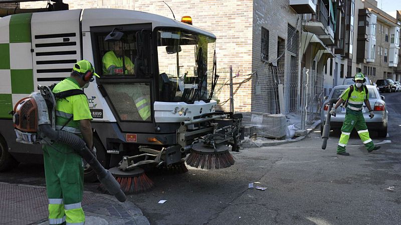  14 horas - Se intensifica la limpieza de las alcantarillas para evitar inundaciones en Madrid - Escuchar ahora