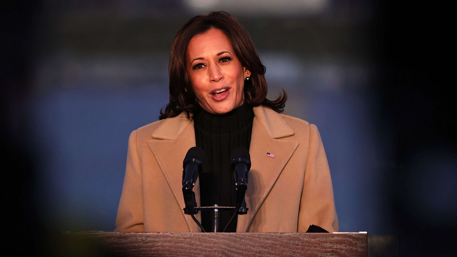 14 horas - Kamala Harris, la vicepresidenta que quiere ser protagonista - Escuchar ahora