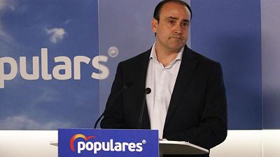 Boletines RNE - El número 2 del PP catalán renuncia a sus cargos al ser investigado por agresión sexual - Escuchar ahora 