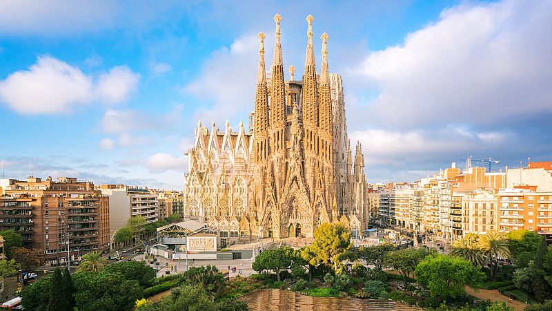 Cinco pistas - Vuelta al tajo en la Sagrada Familia - 27/01/21 - escuchar ahora