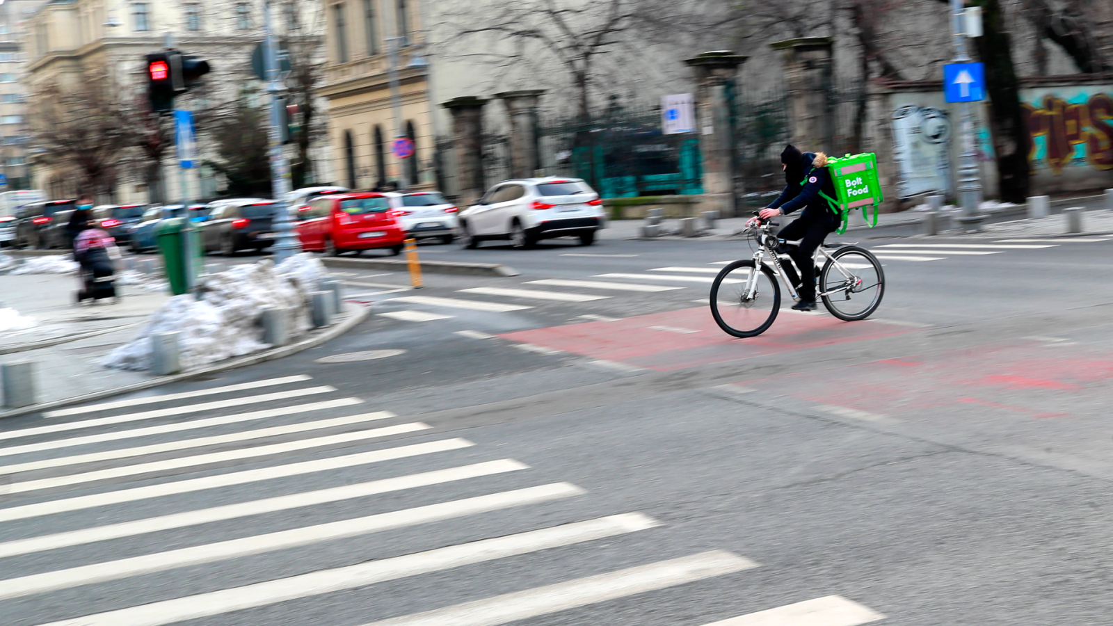  Las mañanas de RNE con Íñigo Alfonso - La Asociación de Riders Autónomos califica de "fracaso" el borrador presentado por el Gobierno - Escuchar ahora
