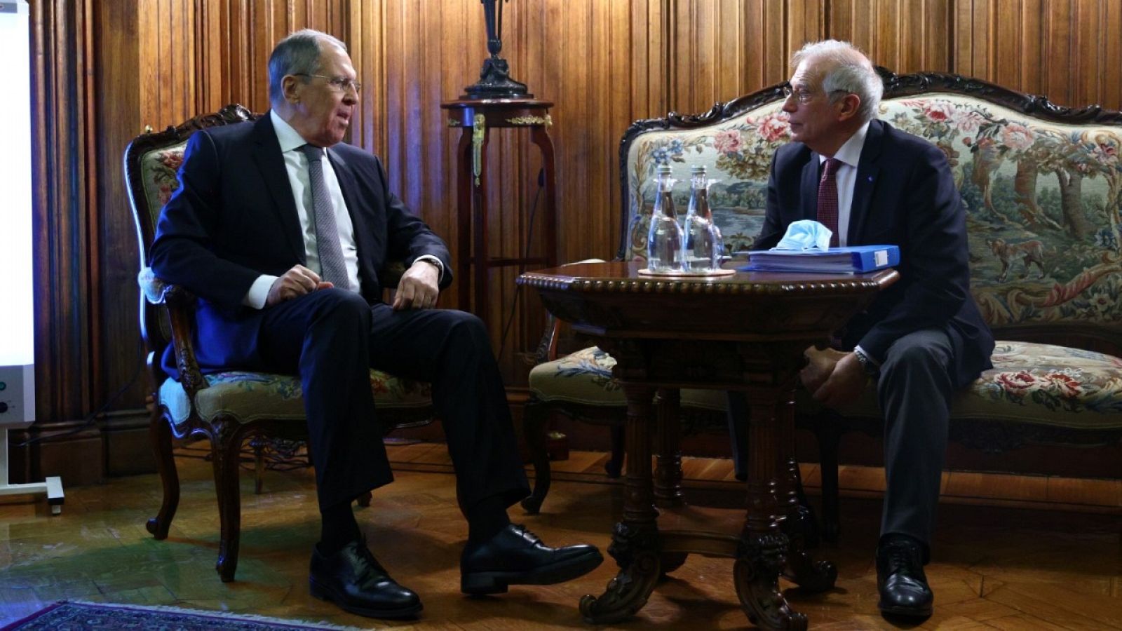 24 horas - Borrell, el jefe de la diplomacia europea, pide la liberación del opositor ruso, Navalny - Escuchar ahora