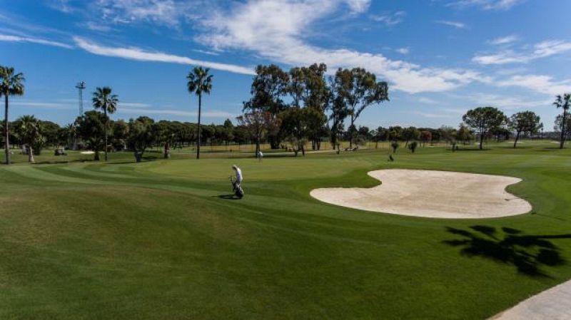  El sector campos de Golf reclama su reapertura - 09/02/21 - Escuchar ahora