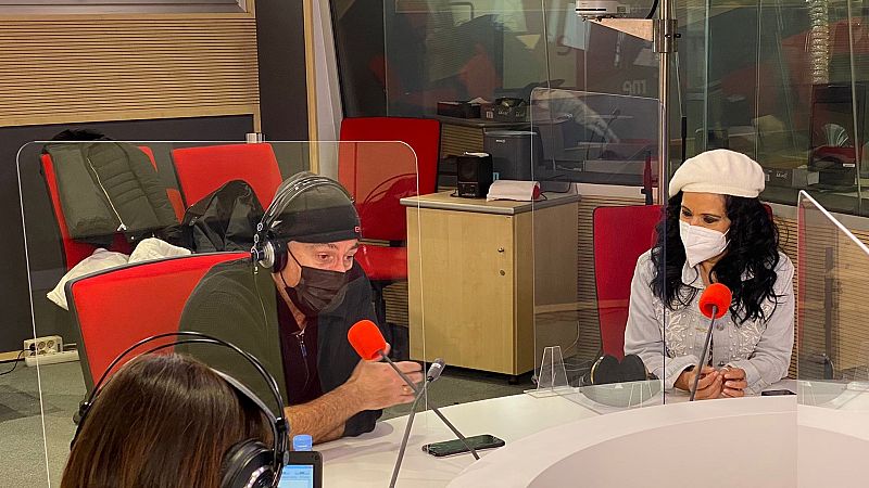  Tarde lo que tarde - El 30 aniversario de Amistades Peligrosas - Escuchar ahora