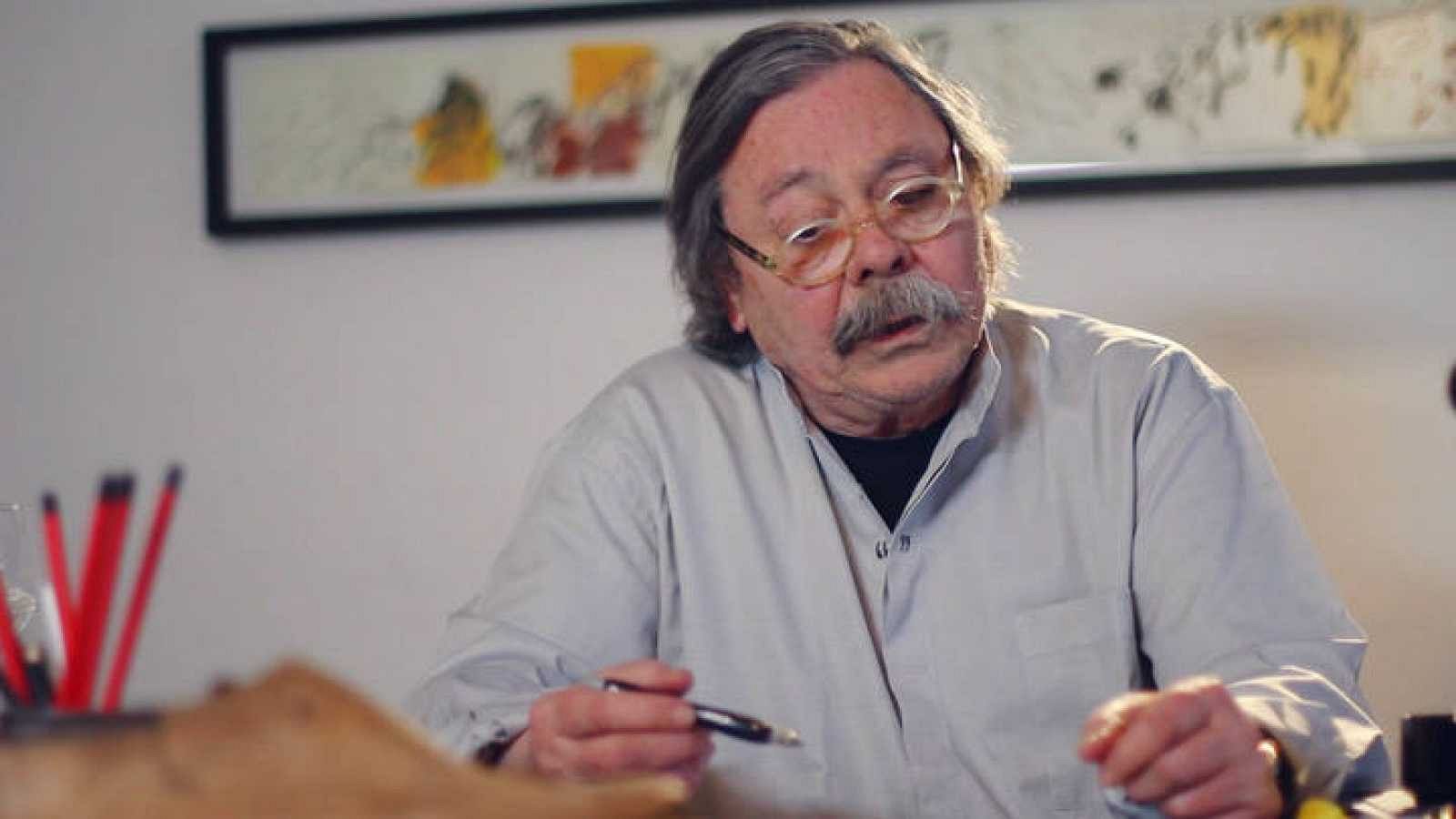 Boletines RNE -  Muere el diseñador gráfico Alberto Corazón - Escuchar ahora