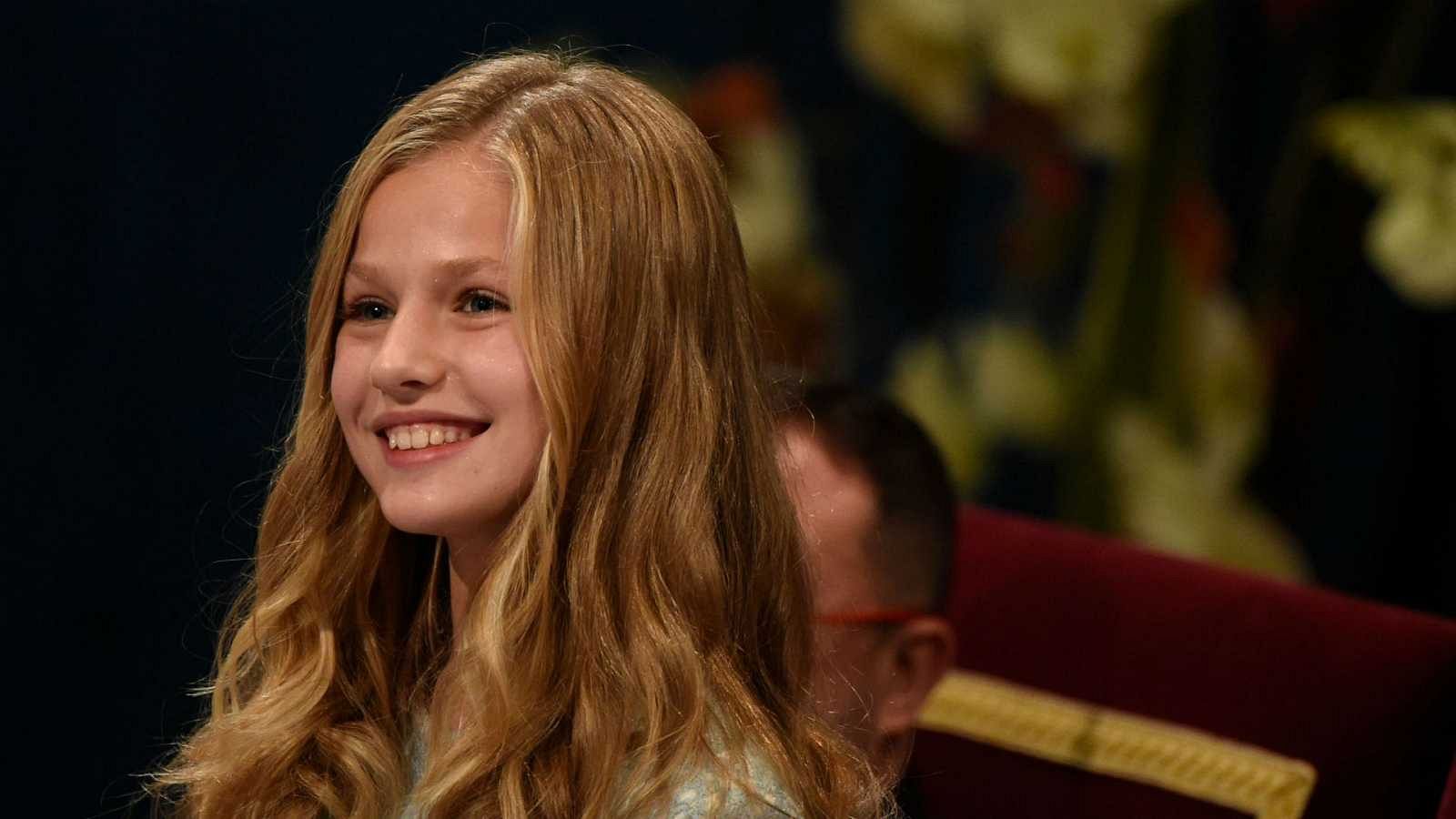  Boletines RNE -  La princesa Leonor estudiará Bachillerato en un colegio de Gales a partir del próximo curso - Escuchar ahora