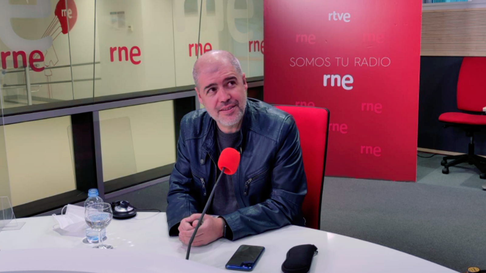 Las mañanas de RNE con Íñigo Alfonso - Unai Sordo: "La gente que va en bicicleta repartiendo pizzas no es un emprendedor" - Escuchar ahora