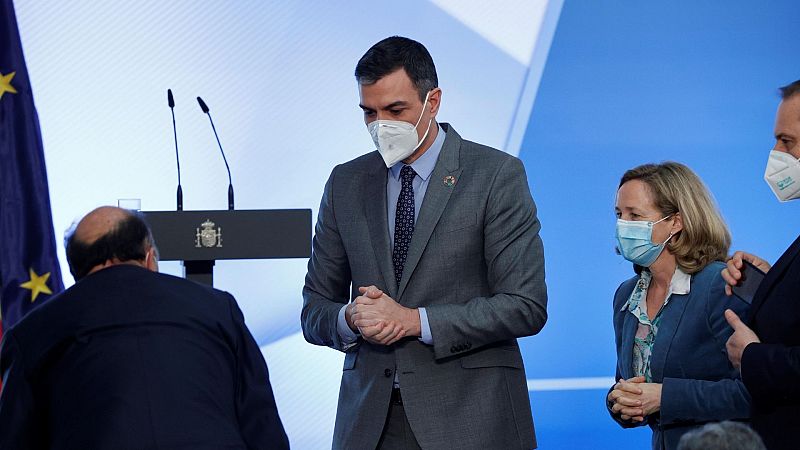  Boletines RNE - Sánchez condena los disturbios: "La violencia es inadmisible en una democracia y el Gobierno garantizará la seguridad" - Escuchar ahora