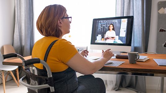 Punto de enlace - Punto de enlace - El teletrabajo, un reto para mujeres discapacitadas - 22/02/21 - Escuchar ahora