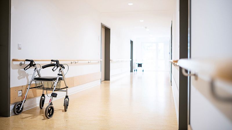  Las mañanas de RNE con Íñigo Alfonso - "Para mi madre, es esencial que podamos estar con ella" - Escuchar ahora