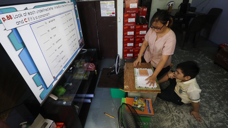  14 horas - Filipinas: 25 millones de niños llevan un año sin ir a la escuela - Escuchar ahora