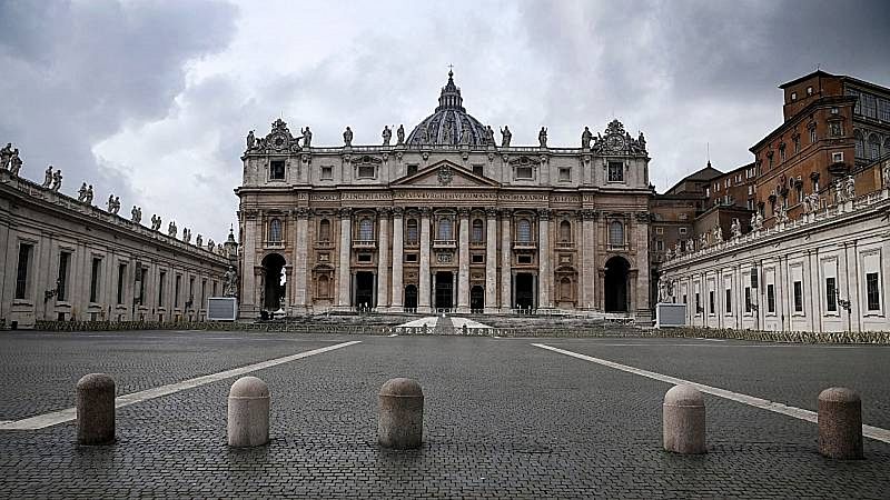 Cinco Continentes - "Descifrando el Vaticano", un viaje dentro de la Santa Sede - Escuchar ahora 