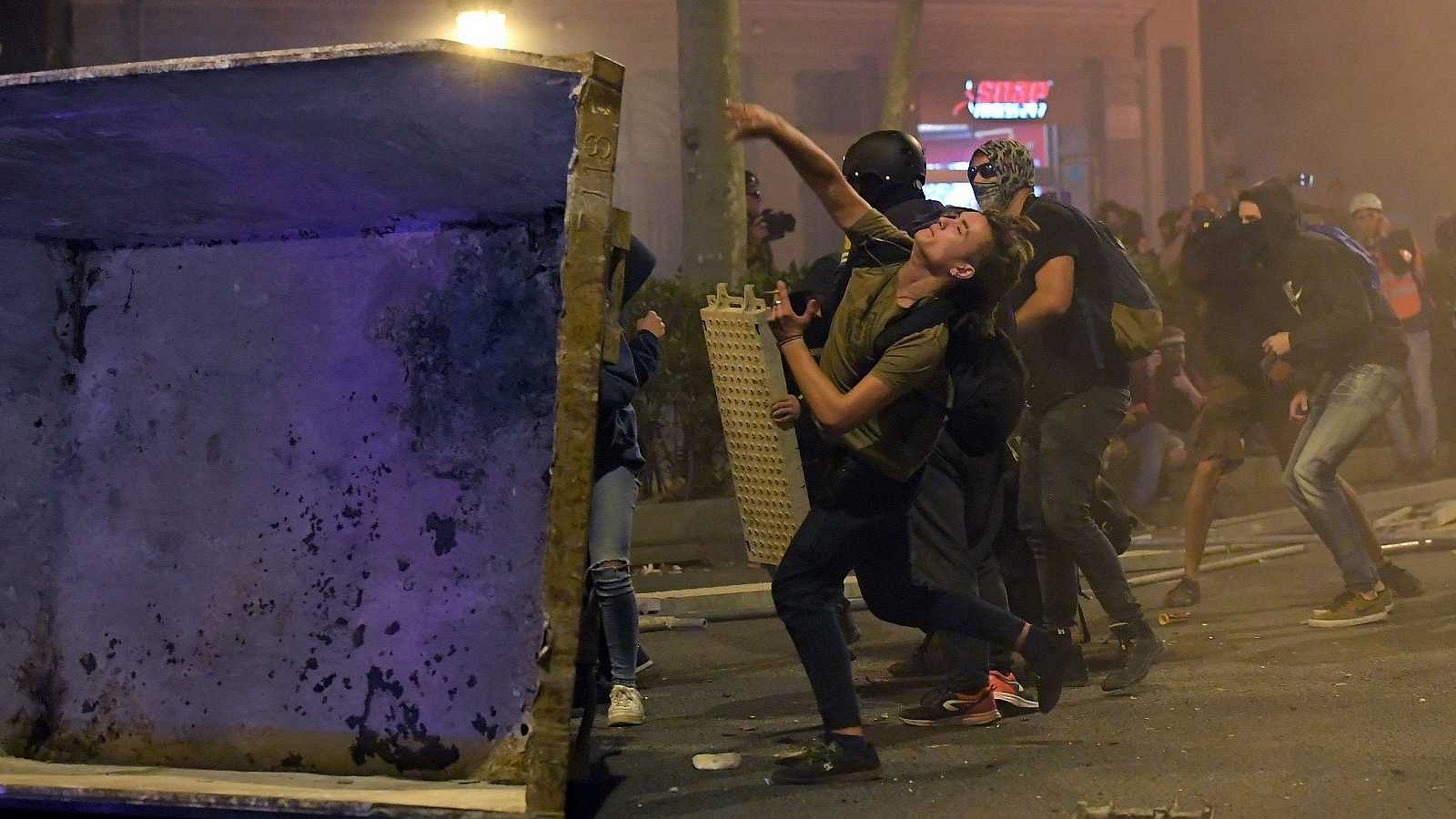 Els 8 detinguts pels aldarulls ja es troben a Brians I 