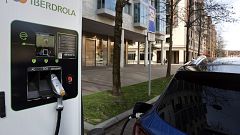 Las Mañanas de RNE con Íñigo Alfonso - La fabricación de baterías en España podría abaratar el coste de los vehículos eléctricos: "Los coches eléctricos están aquí para quedarse"