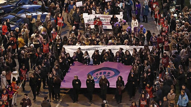 14 horas Fin de Semana - Comisión 8M: "No entendemos una denegación por motivos sanitarios, creemos que se está vulnerando un derecho fundamental" - Escuchar ahora