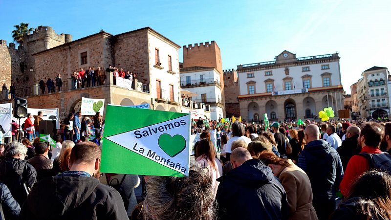 Las mañanas de RNE con Íñigo Alfonso - Cáceres, contra la mina de litio en Valdeflores: "El proyecto no es viable en absoluto" - Escuchar ahora