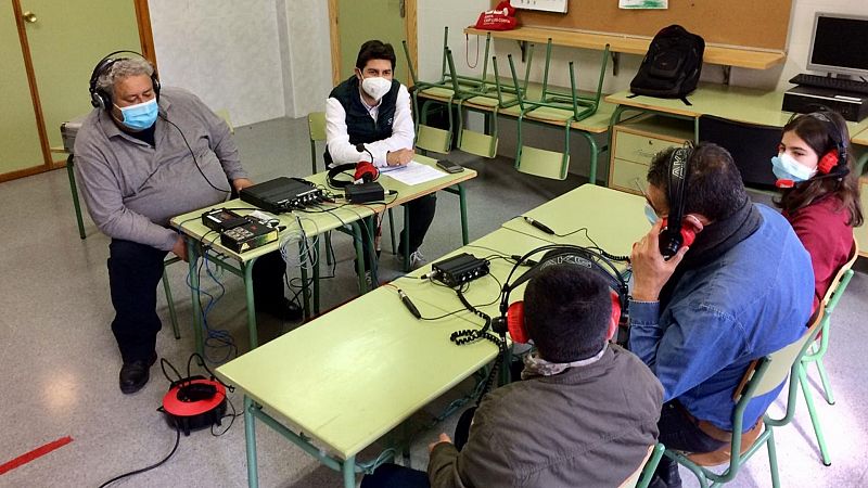 Más cerca - El cierre de los colegios por la pandemia, un año después - Escuchar ahora