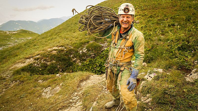 Nómadas - Krúbera Voronya, descenso a los abismos - 13/03/21 - escuchar ahora