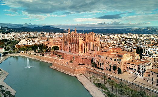 España a las 8 fin de semana