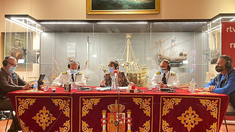 Por tres razones - Subimos a bordo del Juan Sebastián de Elcano - Escuchar ahora