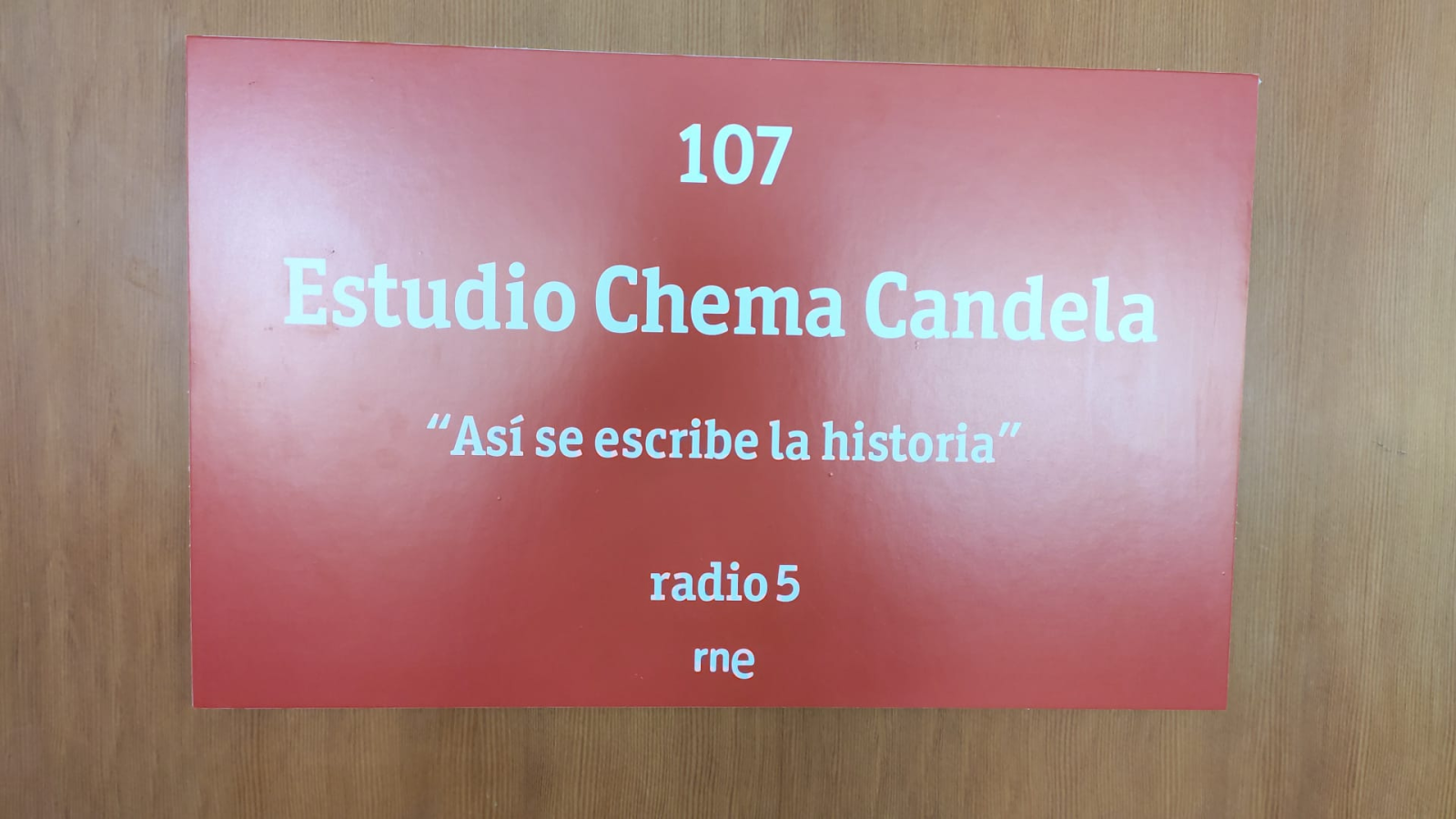 El vestuario en radio 5 - Homenaje a nuestro Chema Candela - Escuchar ahora