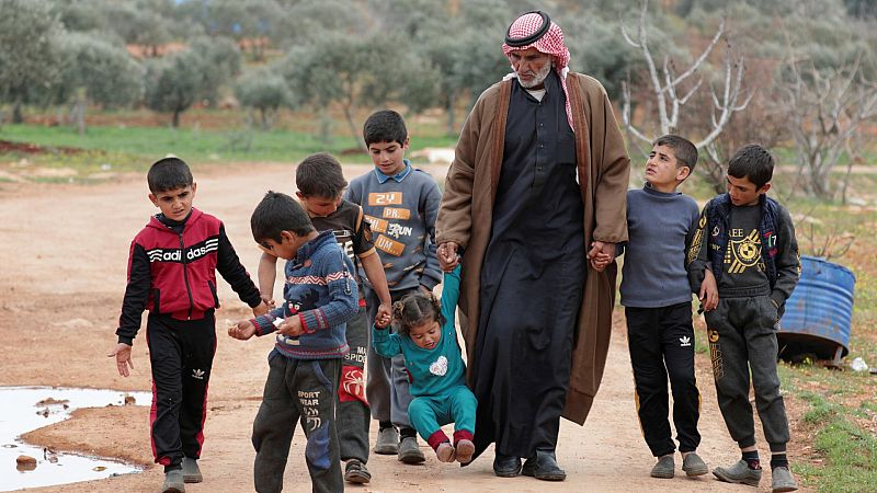 Reportajes 5 Continentes - 10 años de guerra en Siria (V): los desplazados de Idlib - Escuchar ahora 