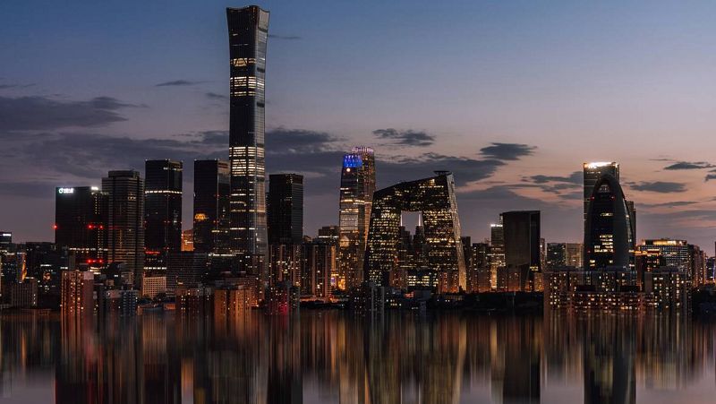  Las mañanas de RNE con Íñigo Alfonso - Isidre Ambrós: "Es enormemente difícil trabajar en China como periodista" - Escuchar ahora