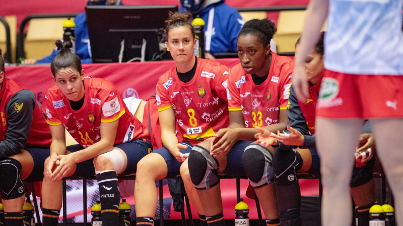 El Vestuario en radio 5 - Silvia Arderius: "Costó reprimir las lágrimas" - Escuchar ahora