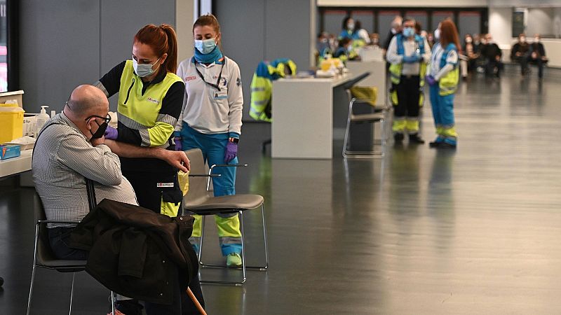 14 horas - La escasez de vacunas, clave en el incumplimiento de los objetivos - escuchar ahora 