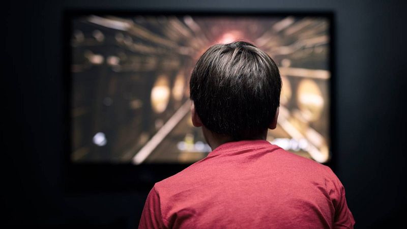  24 horas - Las pantallas y sus problemas: adicción adolescente y discriminación de la mujer - Escuchar ahora