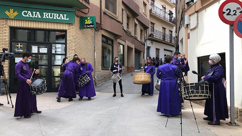  Informativo Aragón 2/04 Calanda rompe la hora